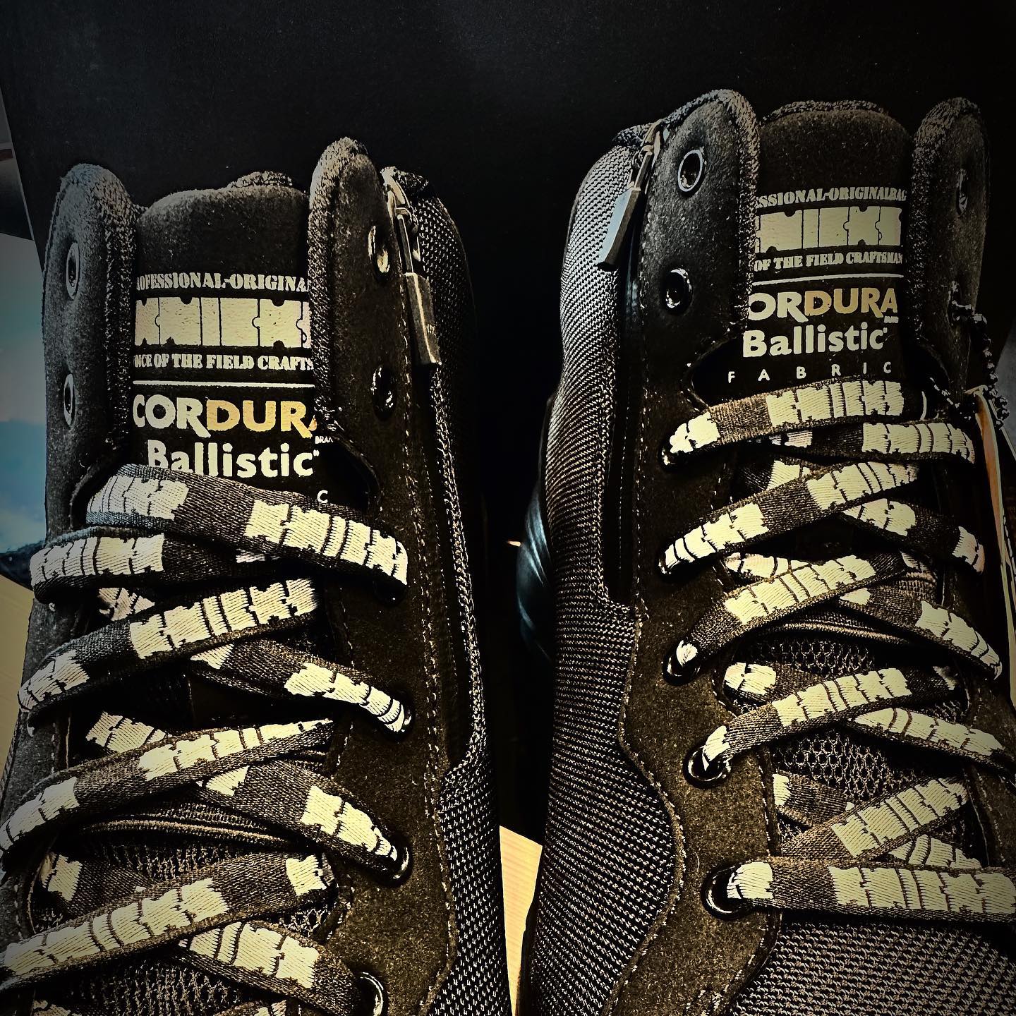 ニックス(KNICKS) ロゴ編み込み靴紐 長さ125cm-