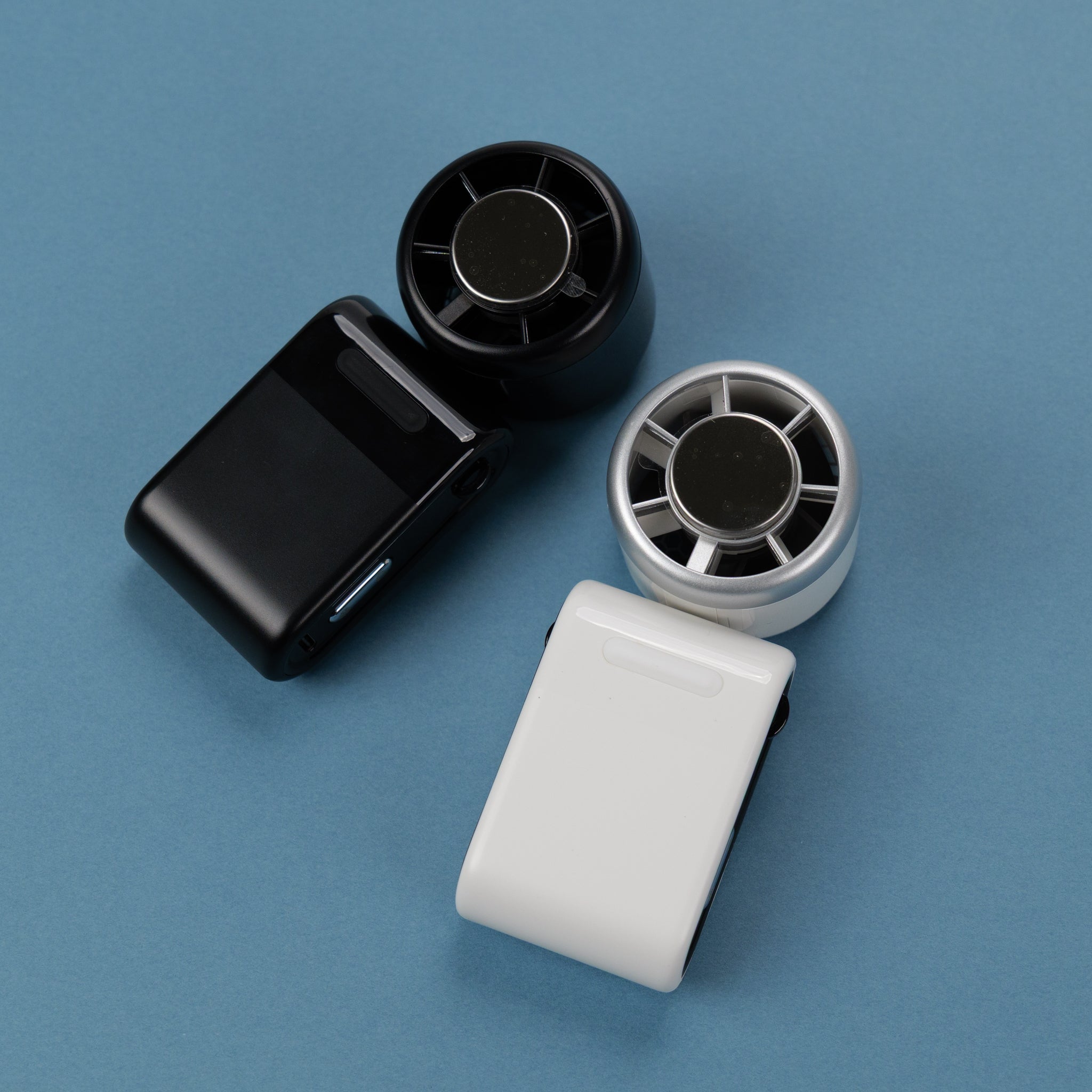 WINGACE 冷却プレート付強力ハンディ扇風機 ポケ冷えファン RPF-11B/W