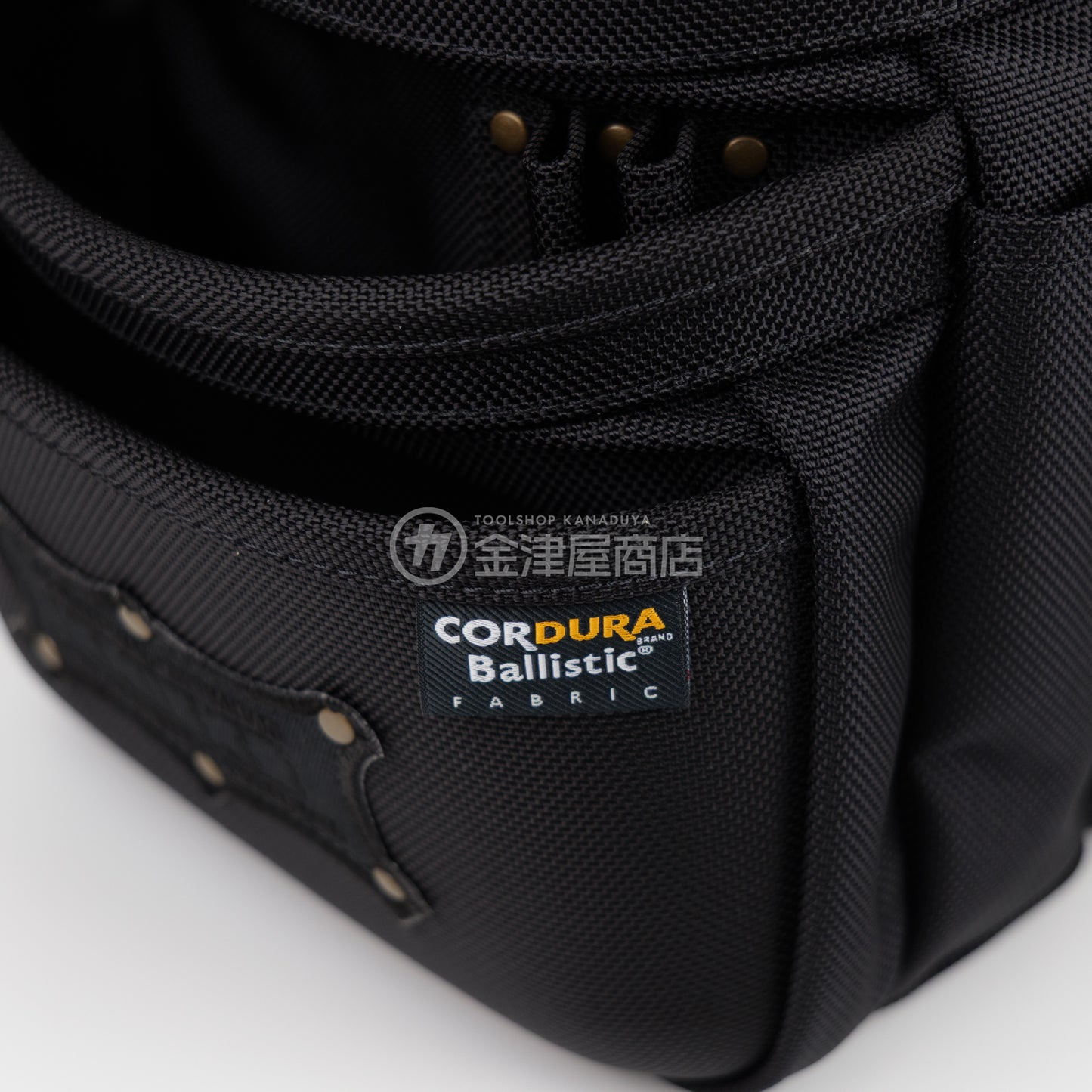 ニックス(KNICKS) 前袋(外側)EVA型押タイプ コーデュラバリスティック生地チェーン対応3段腰袋 BAT-301DDXSP【TITプレート補強入り】-