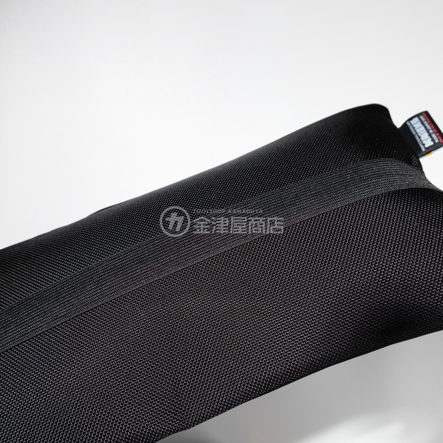 ニックス(KNICKS) コーデュラバリスティック生地 ネッククッション-