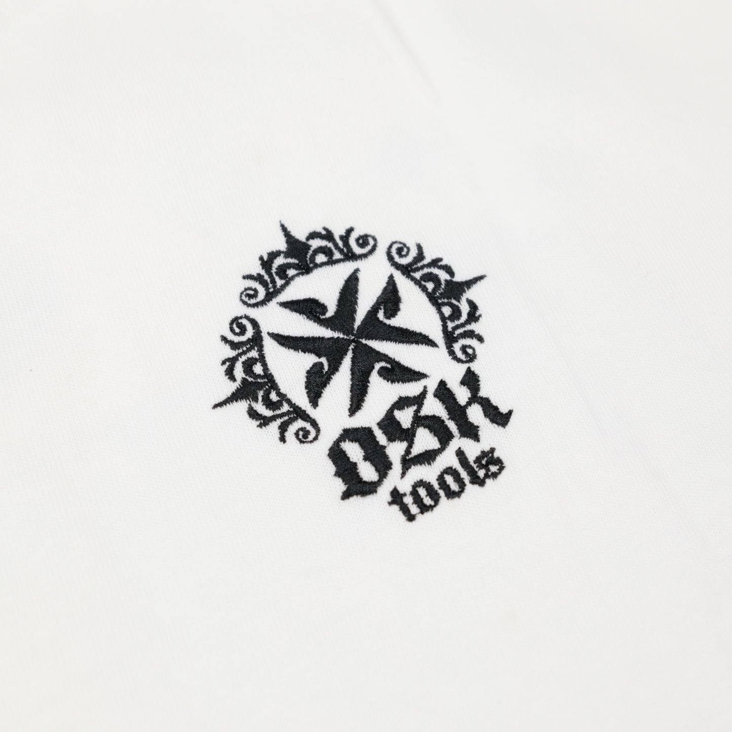 OSKTools 5.6oz オリジナルロゴデザインTシャツ ホワイト-