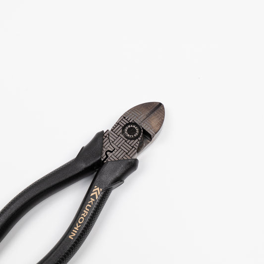 フジ矢 偏芯強力ニッパ(黒金)175mm 700N-175BG【金津屋商店オリジナルデザイン:三崩し】-