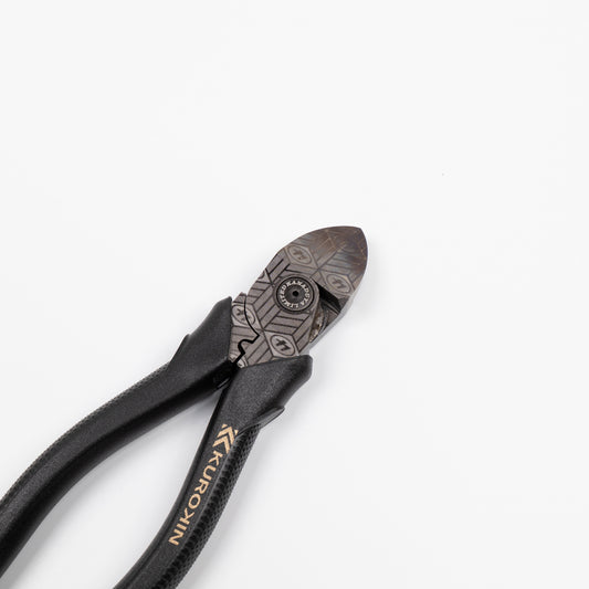 フジ矢 電工名人偏芯薄刃ニッパ(黒金)175mm 7700N-175BG【金津屋商店オリジナルデザイン:亀甲網代】-