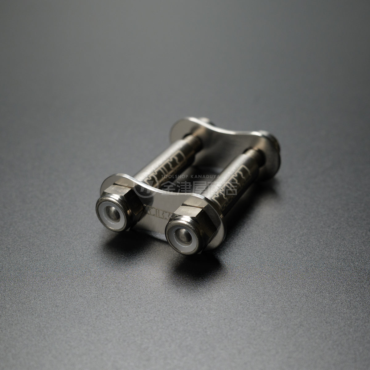 ニックス(KNICKS) チタンシングルベルトループ用 チタン製金具一式 TIT-Z1