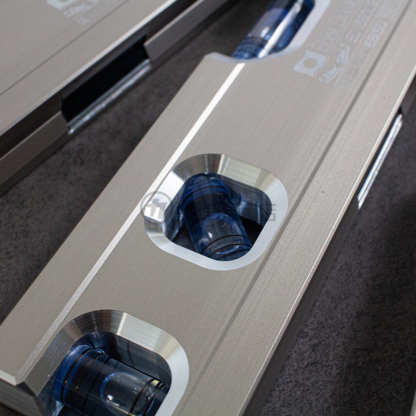 エビス アルミボディ ソリッドレベル2 ED-15SOL2-レベル-金津屋商店