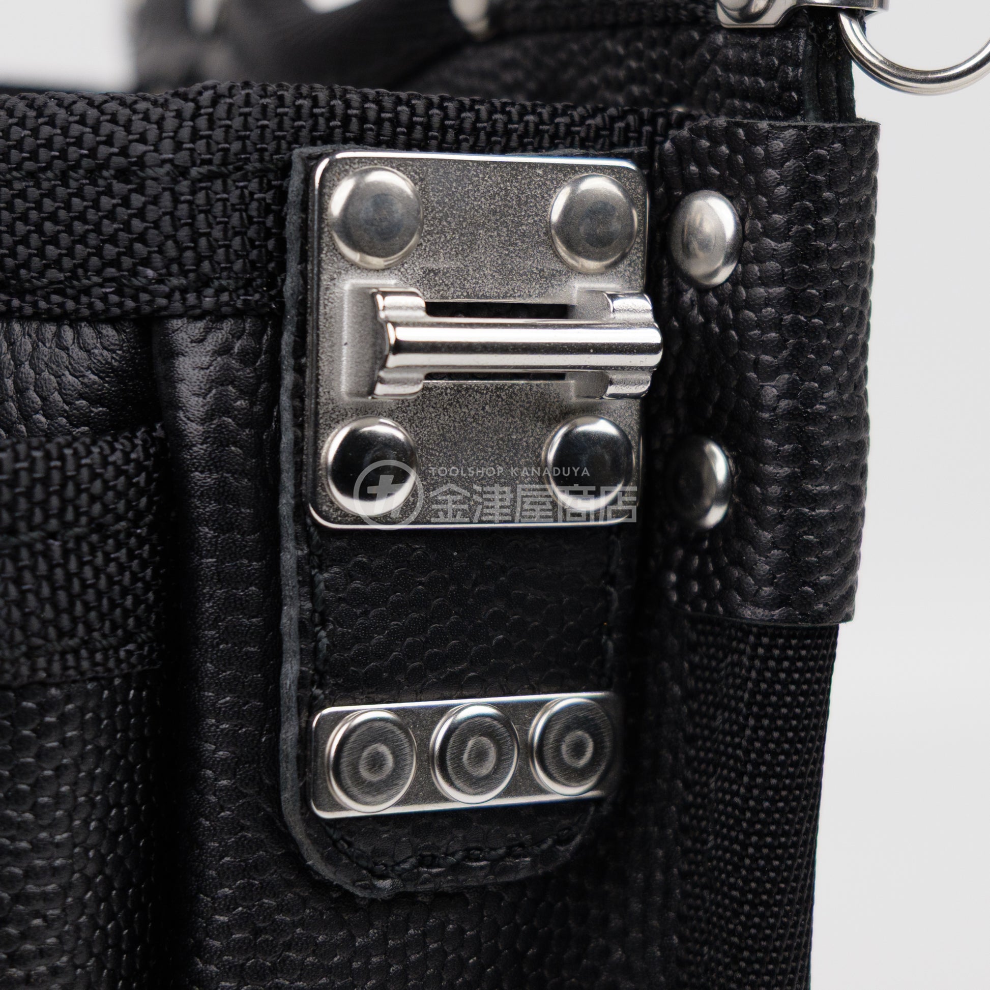 MIKI 本革2段腰袋 エンボス加工革・スイングタイプ SPH-BM2S-