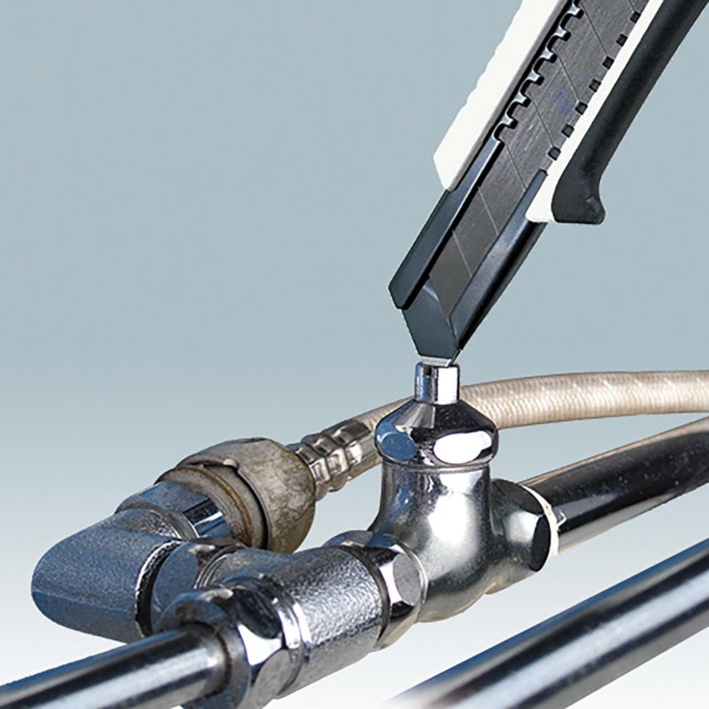 タジマ L刃 ドラフィン 2色グリップ オート DFC-L560W