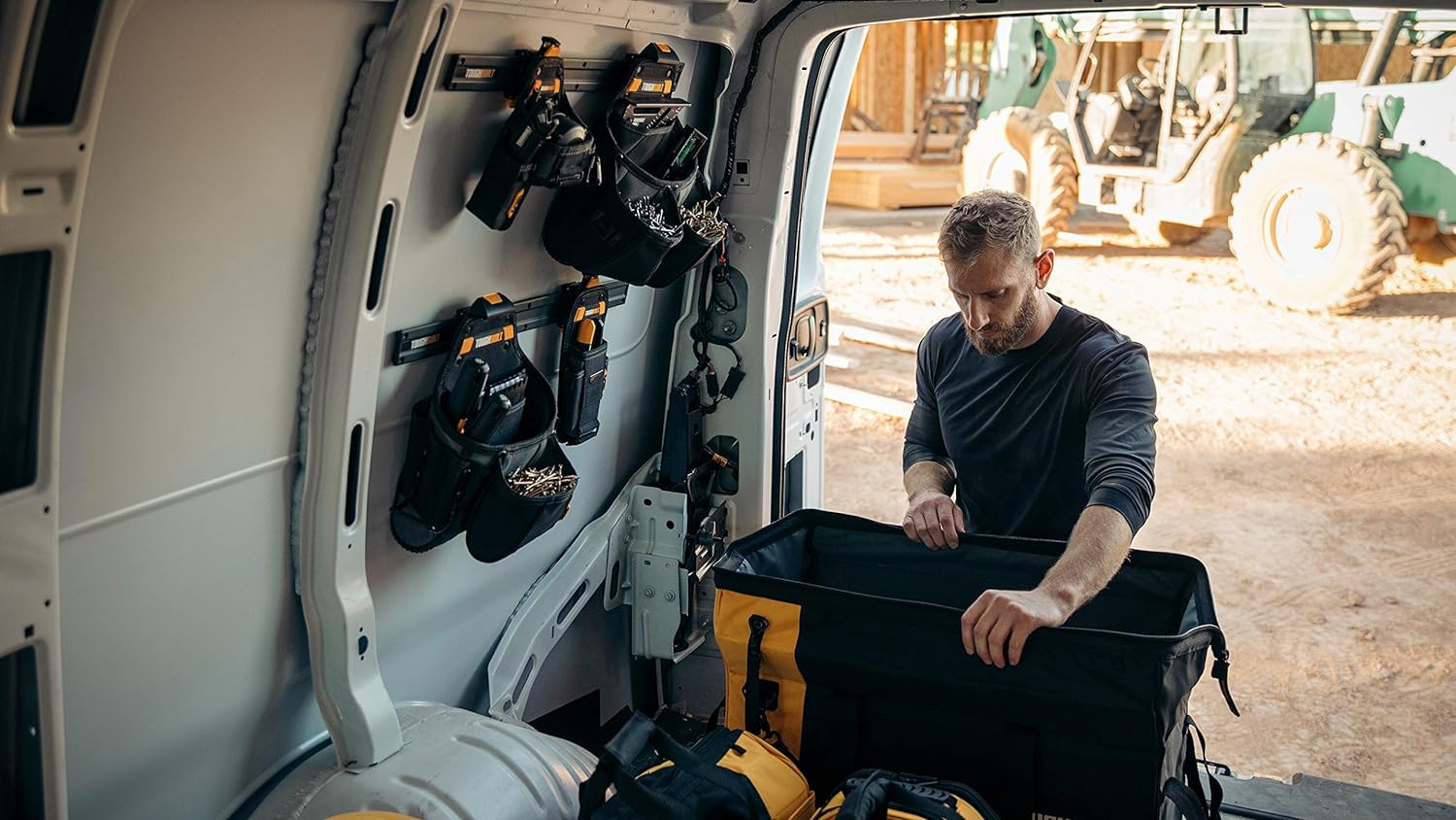 TOUGHBUILT CLIP TECH ウォールオーガナイザーレール TB-53-