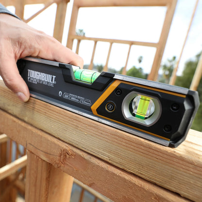 TOUGHBUILT 9in LEDマグネット水平器 TB-H2-L-9LH-M-