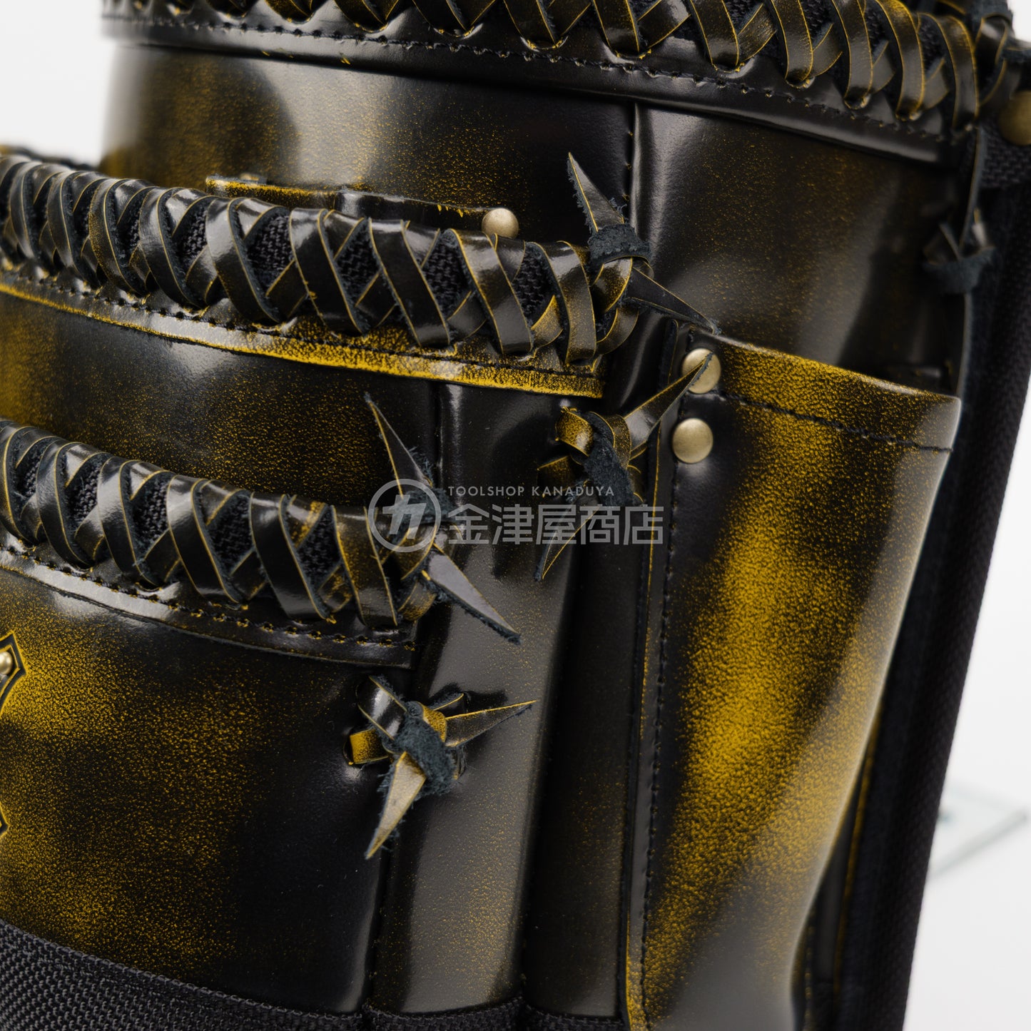 ニックス(KNICKS) アドバンガラス革3段腰袋 底・縁補強タイプ ADV-301DDX-Y 追加カスタム ガラス紐W巻3段+スタッズ6点打ち