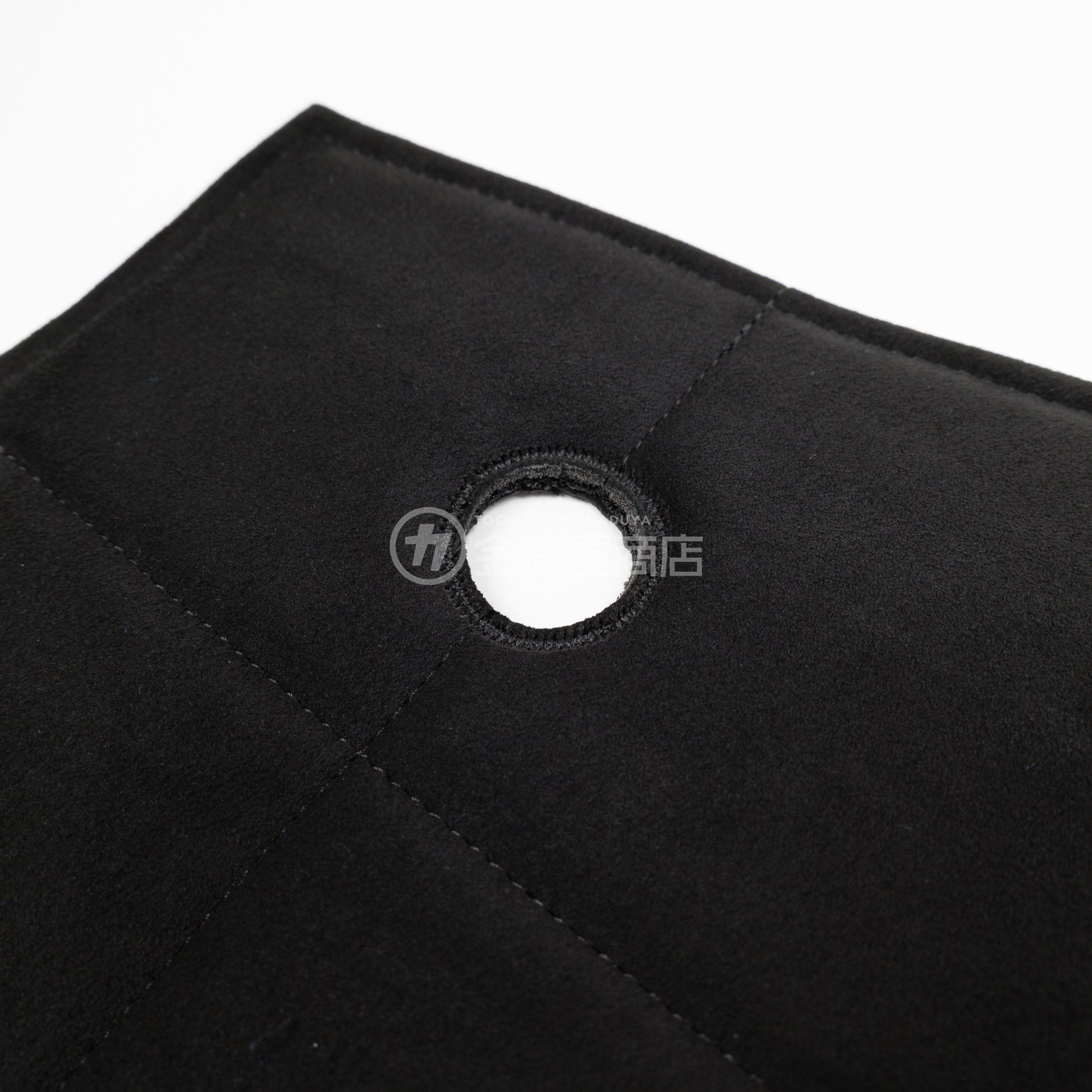 ニックス(KNICKS) スーパーウルトラスエード ハイエースダッシュボードマット【ナロータイプ用】黒/青-