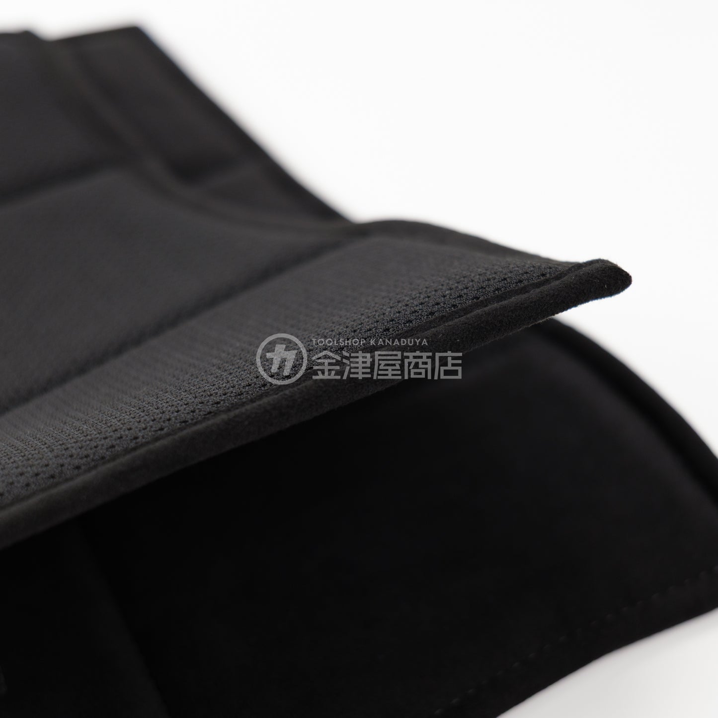 ニックス(KNICKS) スーパーウルトラスエード ハイエースダッシュボードマット【ナロータイプ用】黒/青-