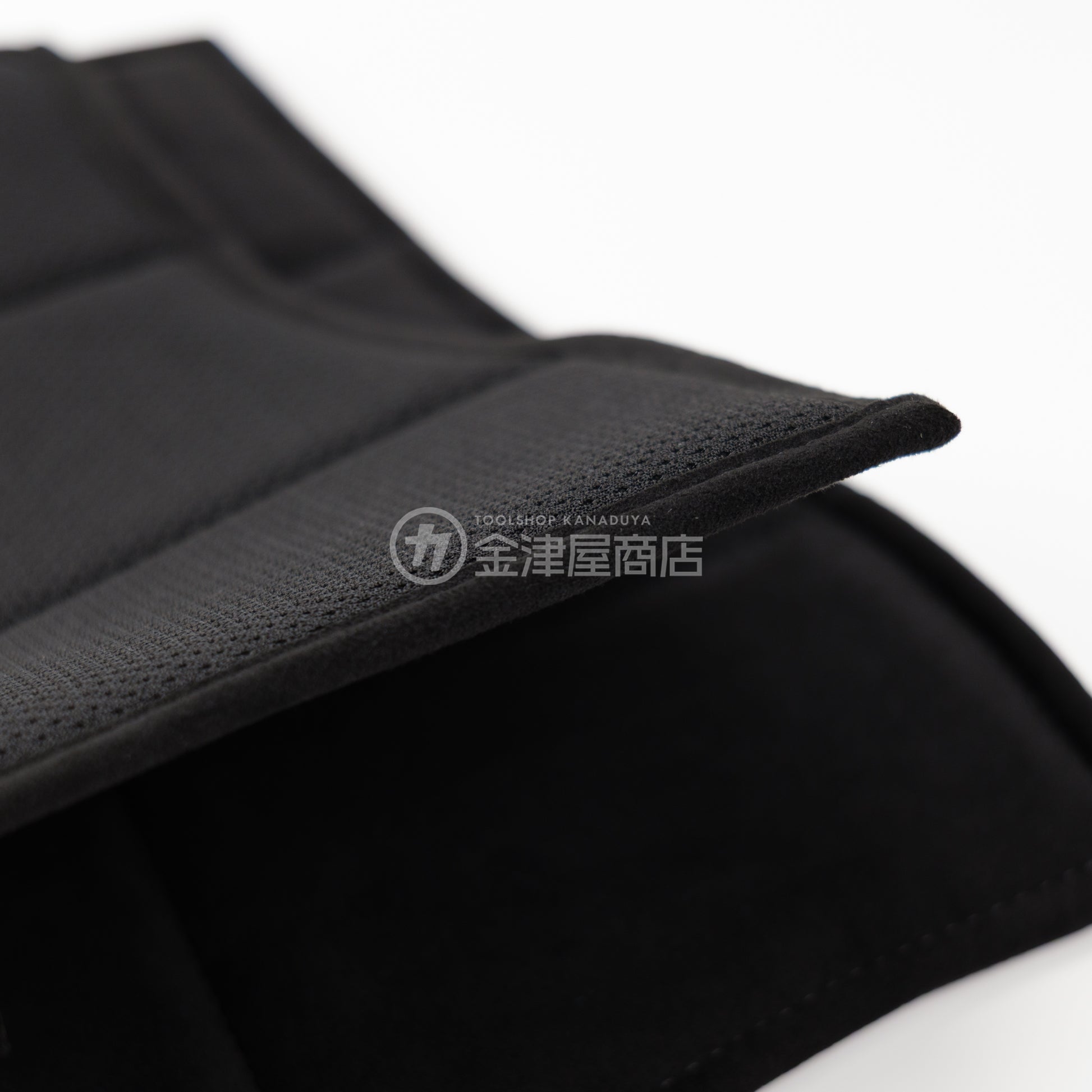 ニックス(KNICKS) スーパーウルトラスエード ハイエースダッシュボードマット【ナロータイプ用】黒/青-