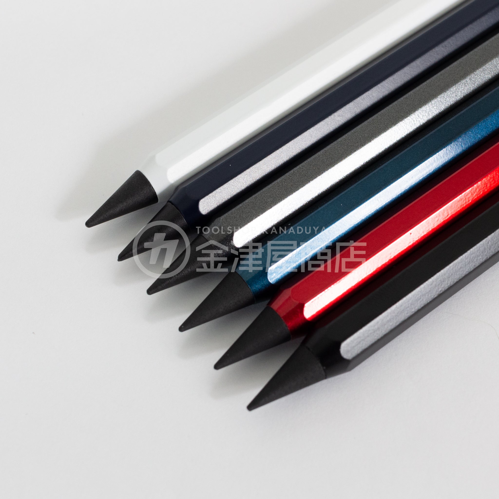 今月限定／特別大特価 サンスター文具 metacil メタシル 金属鉛筆 <br> 約2H鉛筆相当 特殊芯 ８角軸 アルミボディ メタルペンシル 