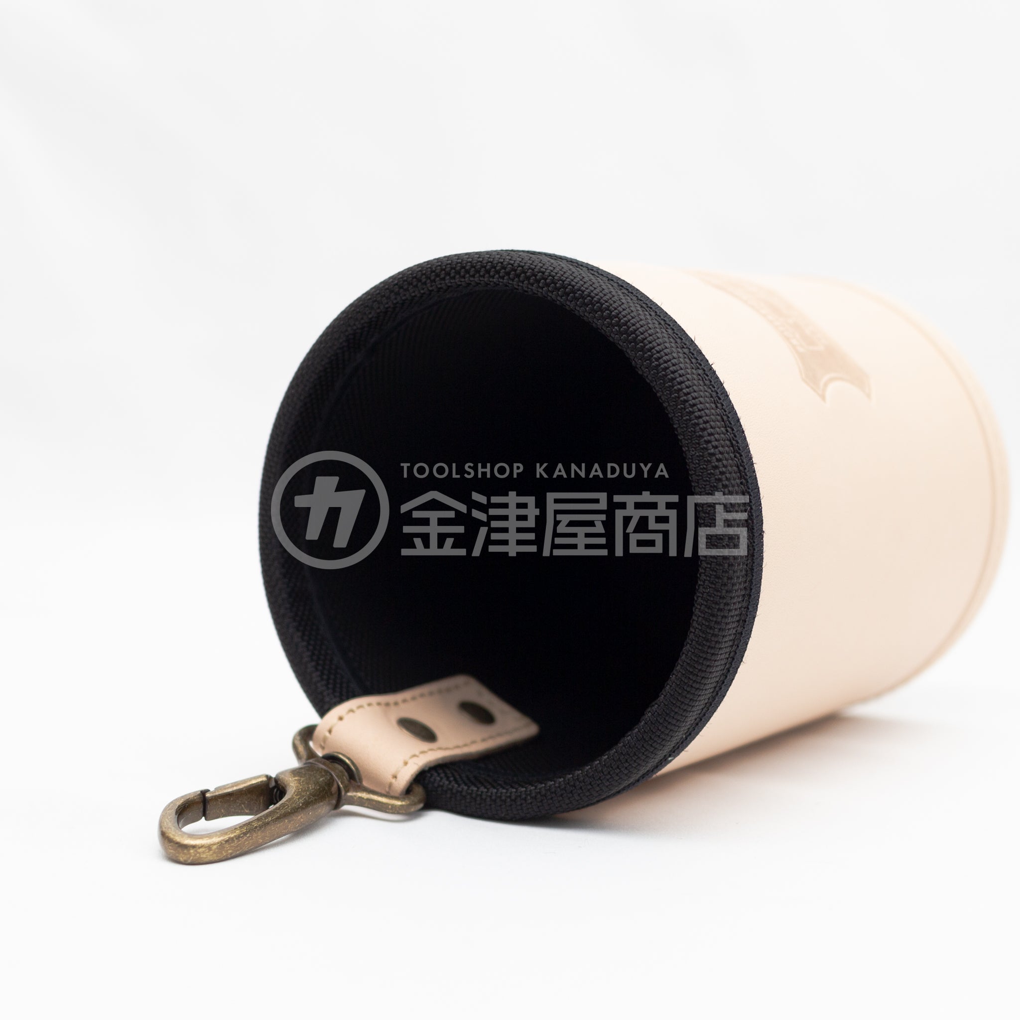 ニックス(KNICKS)自立型フリーカップ（ヌメ革・ブラック）KNS-100DC/KBS-100DC｜金津屋商店