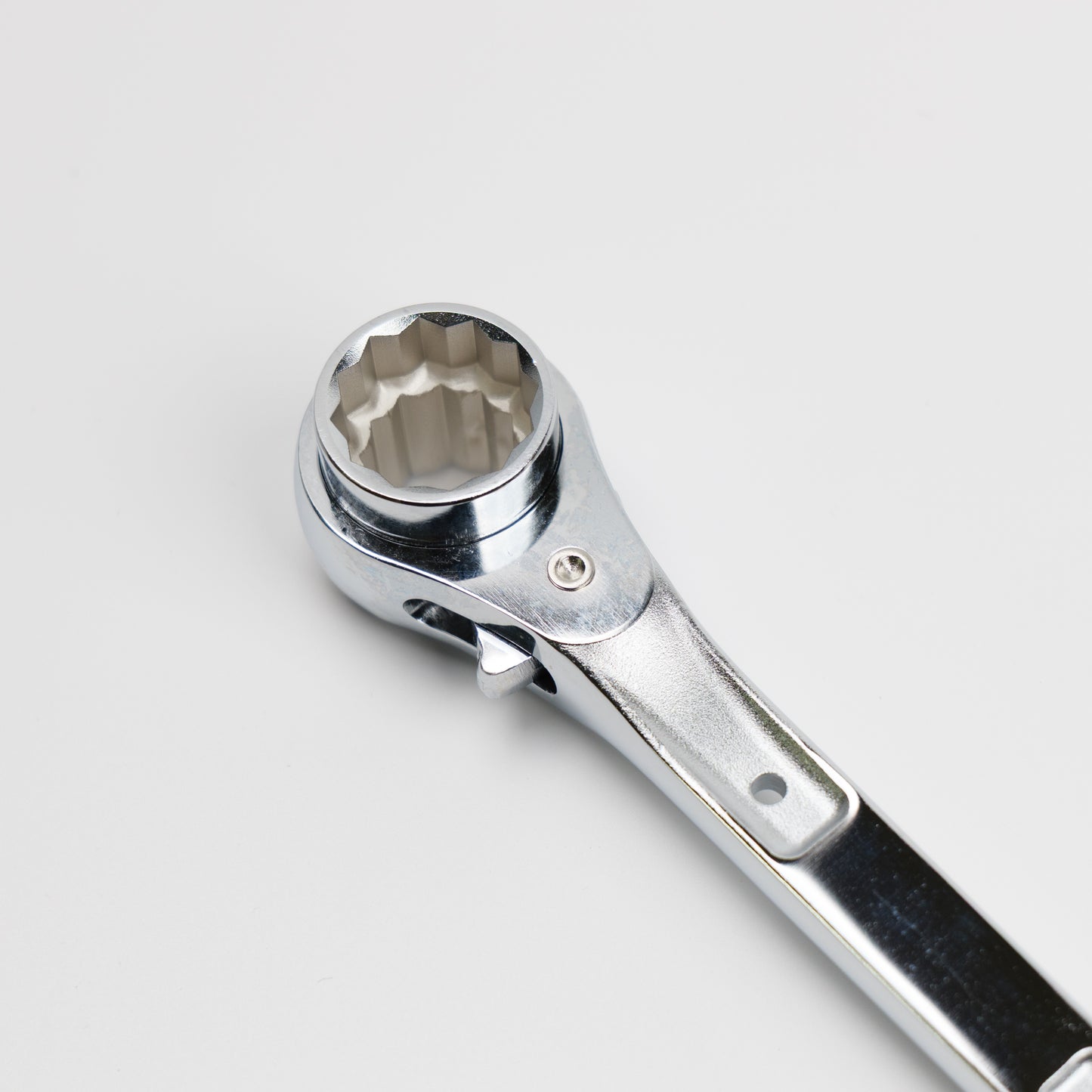 TOP工業 特注 鳶仕様ステンレスラチェットレンチ(シノ付) 19×24コンパクトソケット SRM-19×24N-BT カスタム-