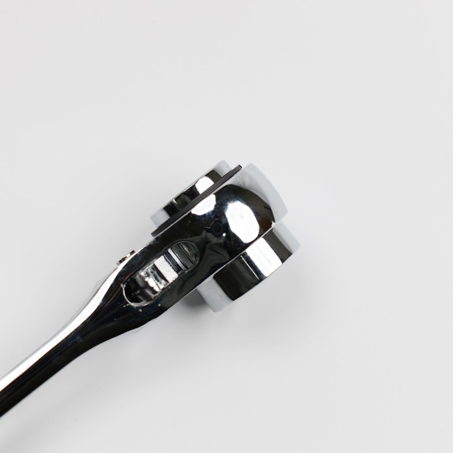 TOP工業 特注 鳶仕様ステンレスラチェットレンチ(シノ付) 19×24コンパクトソケット SRM-19×24N-BT カスタム-