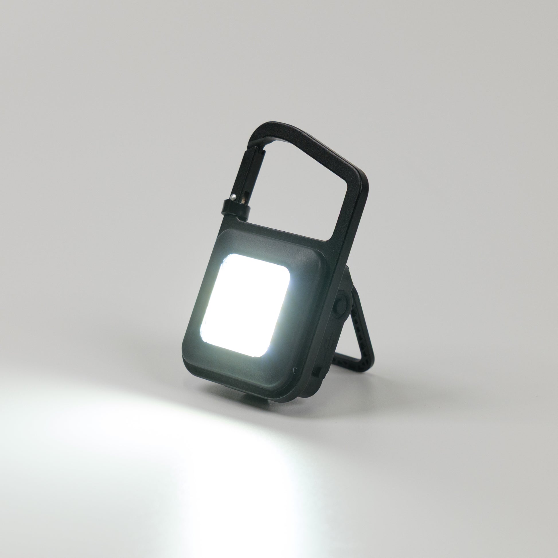 アースマン 3.7v充電式大光量コンパクトLEDライト 防雨タイプ HLT-6LiC