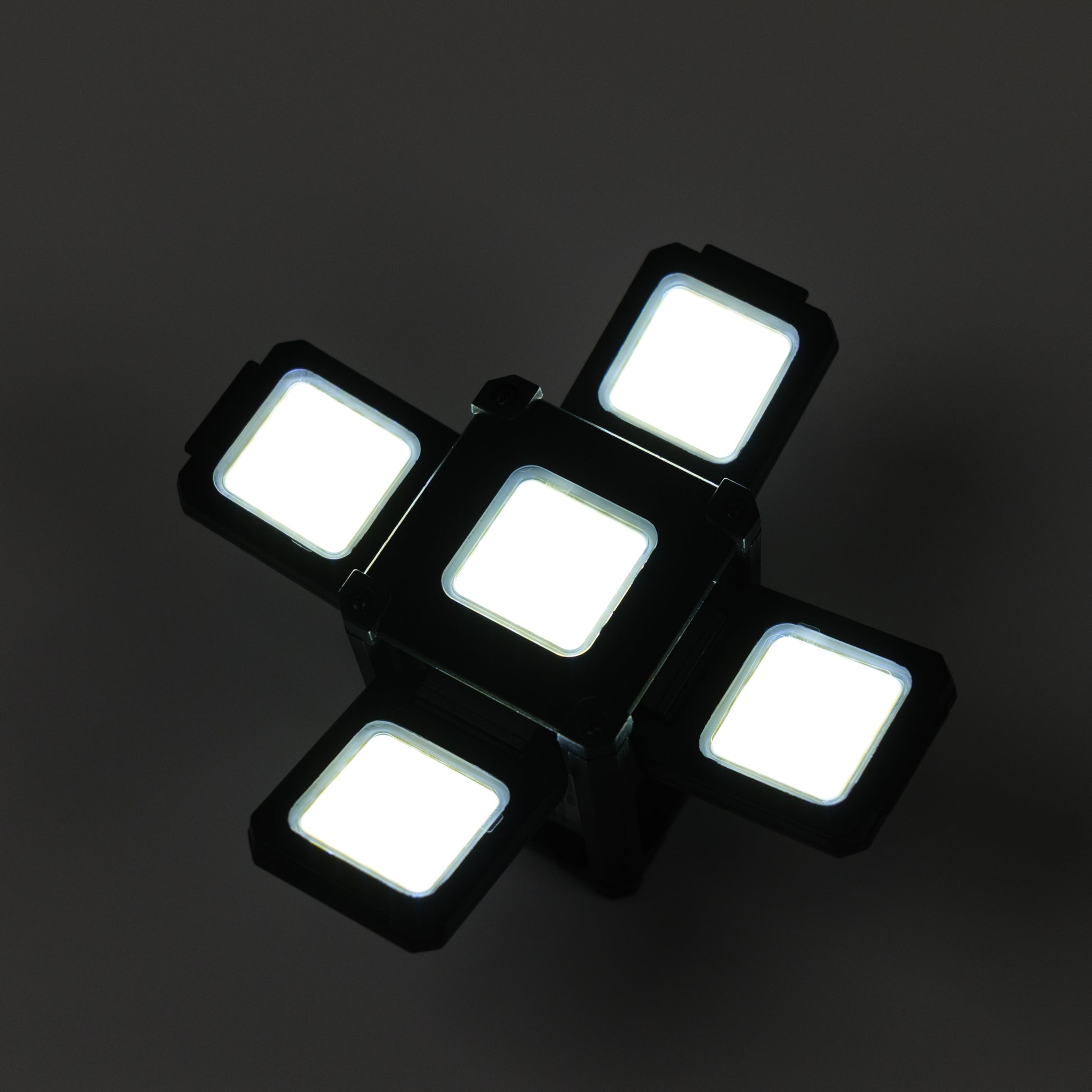 アースマン 3.7v充電式小型COBライト キューブタイプ HLT-15LiA