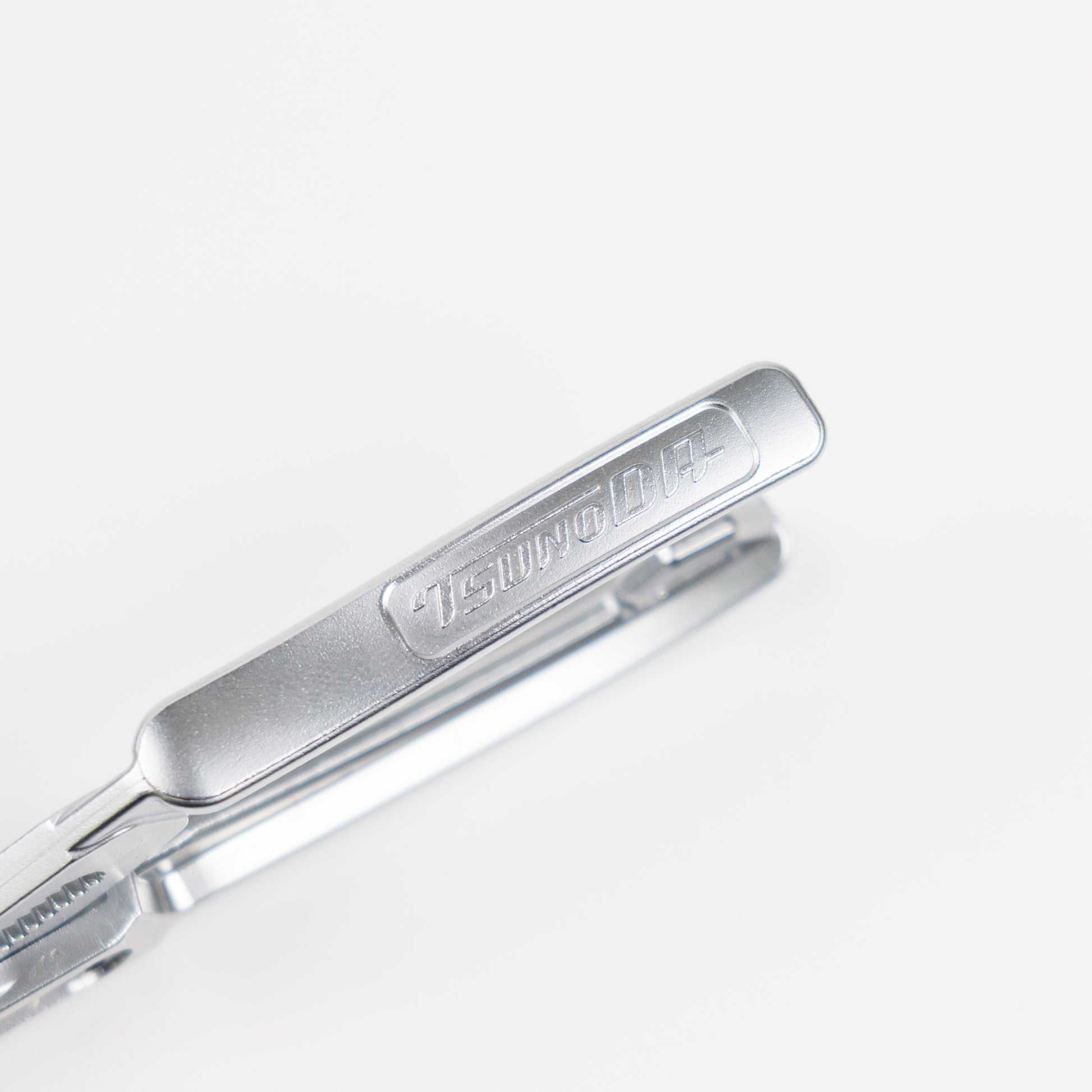 ツノダ ウォーターポンプワンプッシュプライヤー 100mm【WP-100BJ】