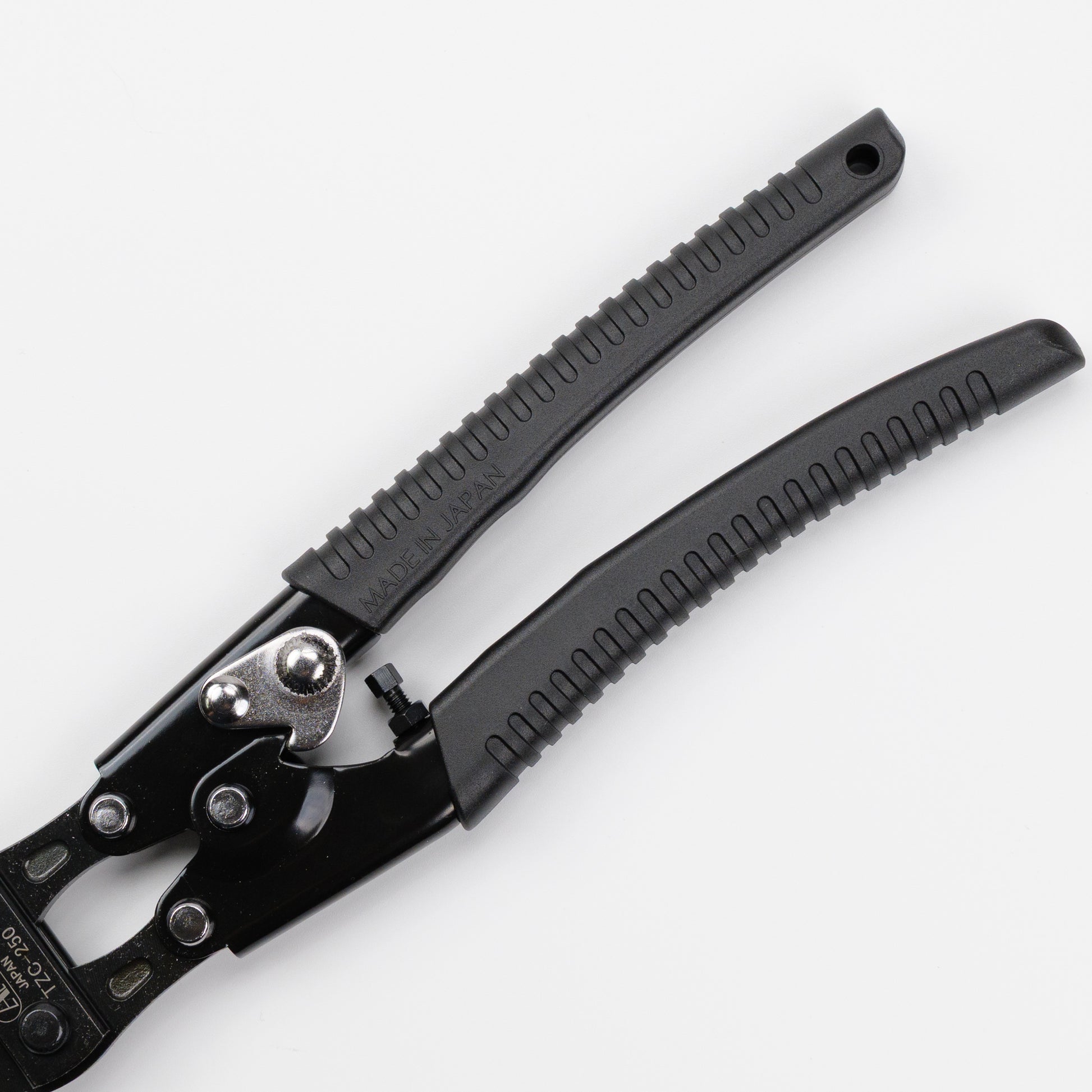 アーム産業 3芯VVFケーブル一発切断 鍛刃解体カッター TZC-250-