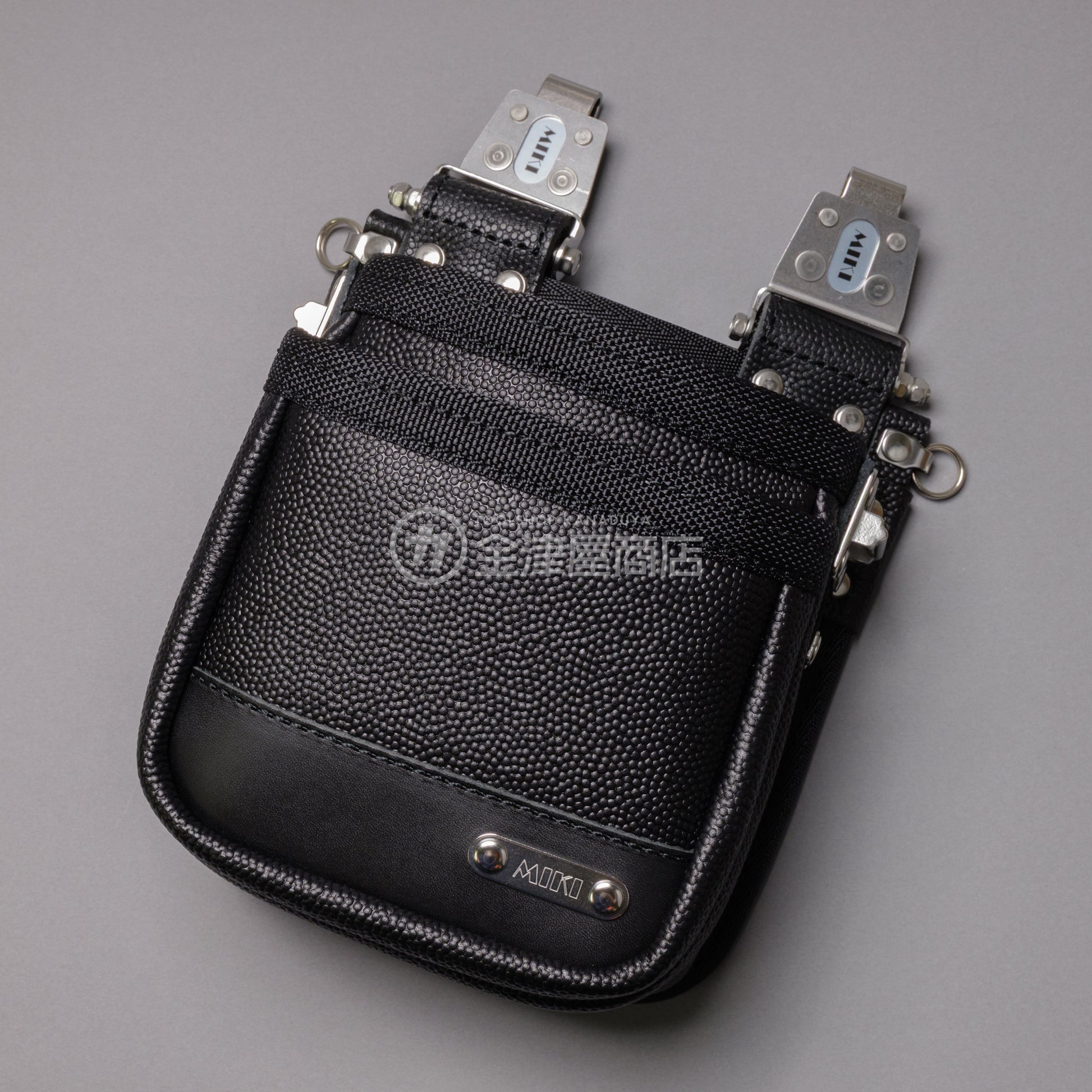 MIKI 本革2段腰袋 エンボス加工革・スイングタイプ SPH-BM2S-