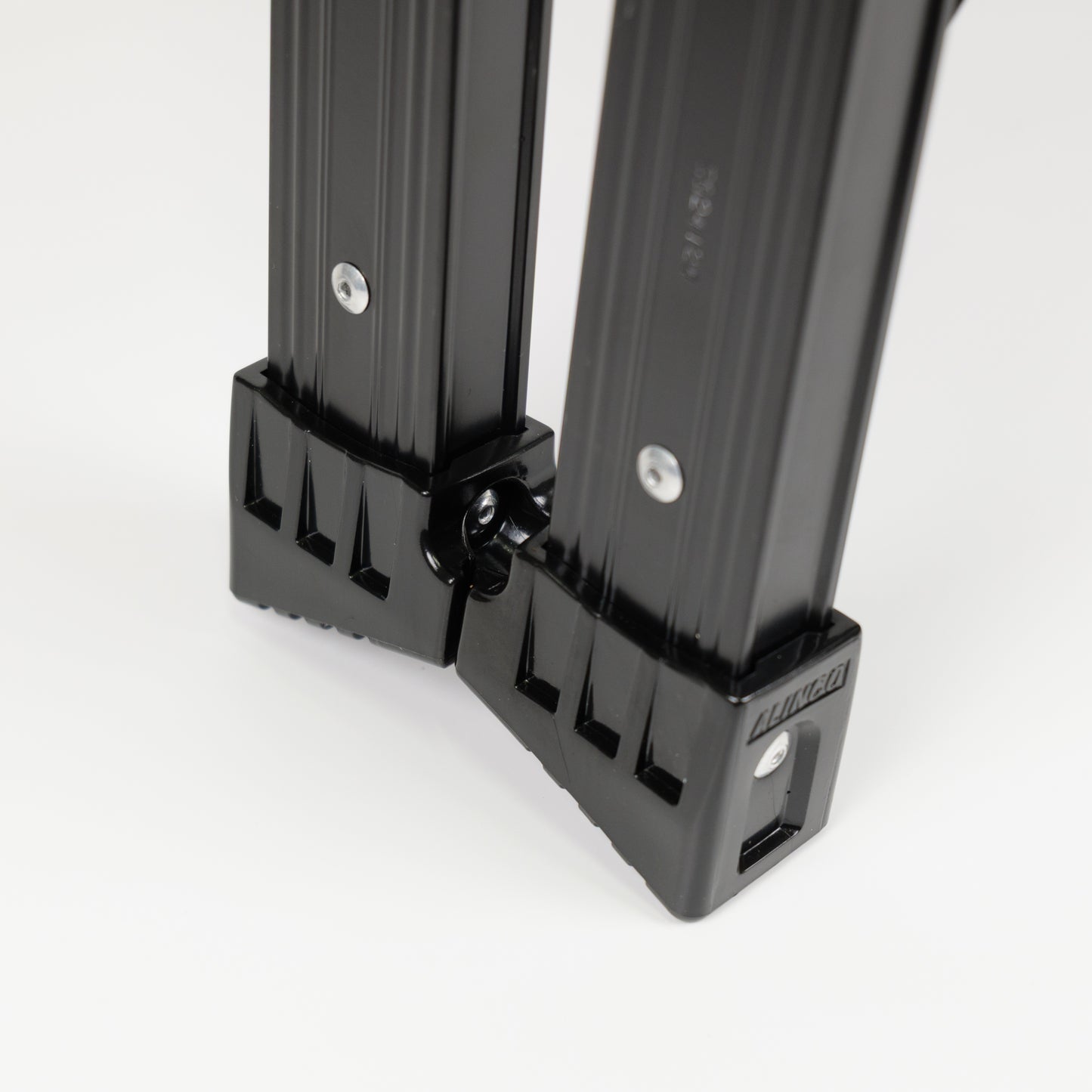 GranGear×アルインコ 踏ざん幅広はしご兼用脚立 B-PRS【ブラック】