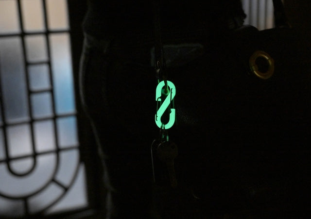 Maruhachi Kasei OUROBOROS CLIP (Oboro) Glow-in-the-Dark Green/Glow-in-the-Dark Blue